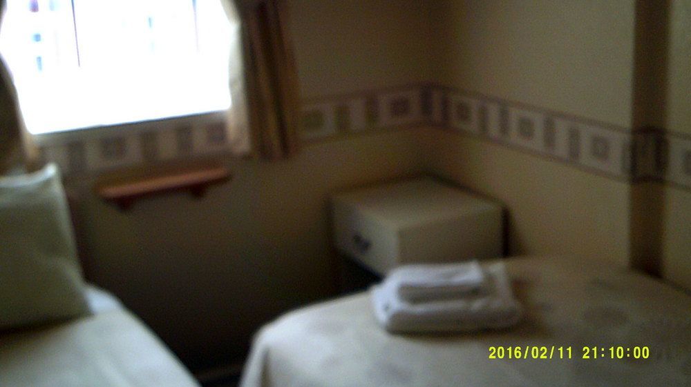 Olivers Strickley Over 35 Years Only Blackpool Esterno foto